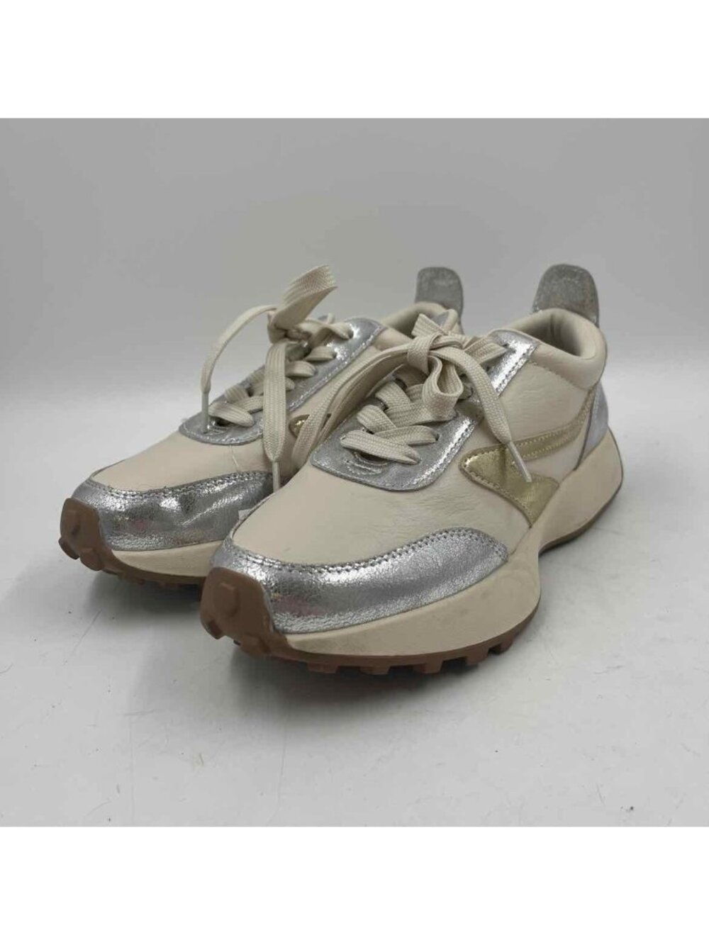 Dolce Vita Women's Shoe Size 7 Ivory Solid Sneakers